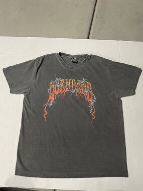 Men's Black Short-Sleeve Graphic Tee with Flame & Barbed Wire Motif